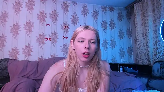 Pertunjukan Kamera Web Cutie_Bambi