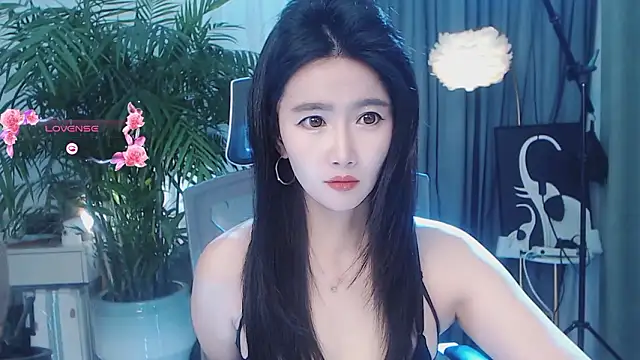 feifei-love élő XXX-chatje