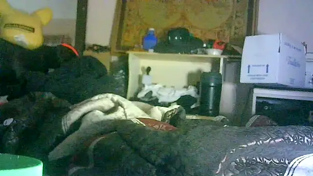 Chatroom XXX en direct de ON3YOULLN3VER_FIR3