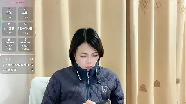 Linda-LL élő XXX-chatje