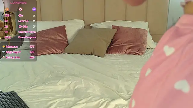 AdoraCortes – Live XXX-chat