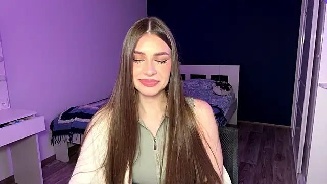 Chat +18 de MachelleSpader ao vivo