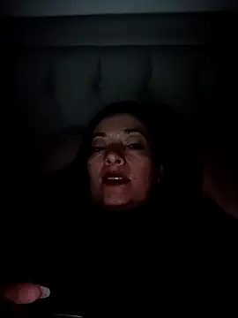 HoneyAngel2020 élő XXX-chatje