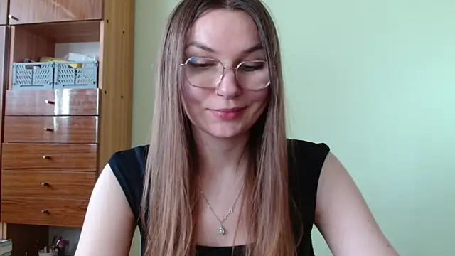 LooveELLYx Live XXX Chat