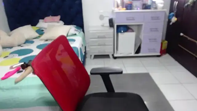 pervert_mommy_ Chat XXX in diretta