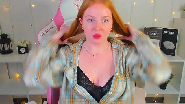 Jinny_Ginger Adlı Modelin Canlı XXX Sohbeti