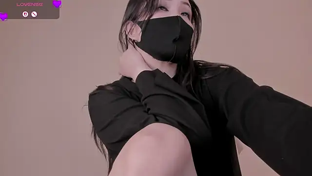 Belover_nana Adlı Modelin Canlı XXX Sohbeti