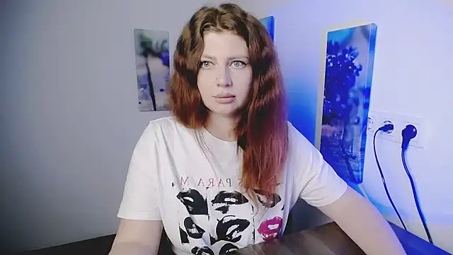 Lizzy_Love 现场XXX聊天