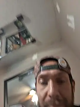 SmokingSloth's Webcam Show