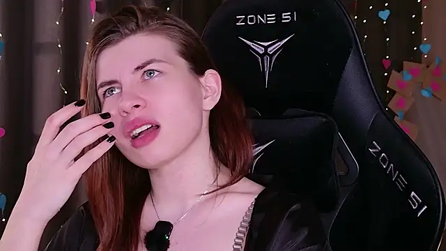 inside_tori: онлайн-секс-чат