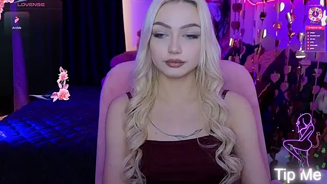 LinaLirian 现场XXX聊天