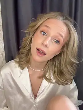 Онлайн чат XXX CaseyStar