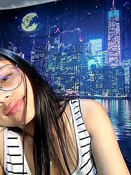 SofieLove_01 Show in webcam