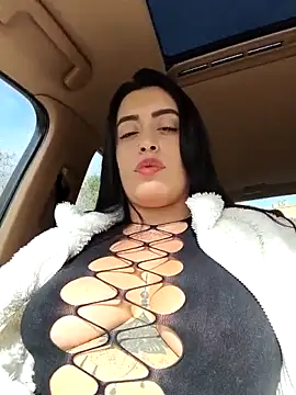 MissNyraSecret Live XXX-chat