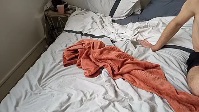 alex_779477 网络视讯表演