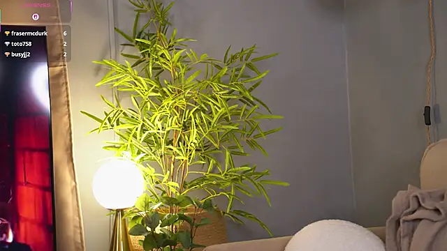 Chat XXX ao vivo de BabyBeckkky