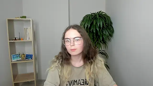 Chatroom XXX en direct de MyrlZangger