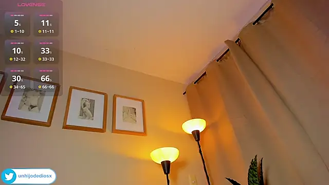 Ackerman_Eren_ Webcam-Show