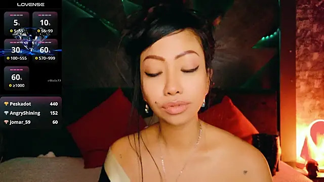 Chat +18 de ElyaQuinn ao vivo