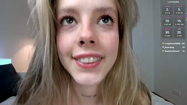 XXX chat uživo modela TiffinyMergist