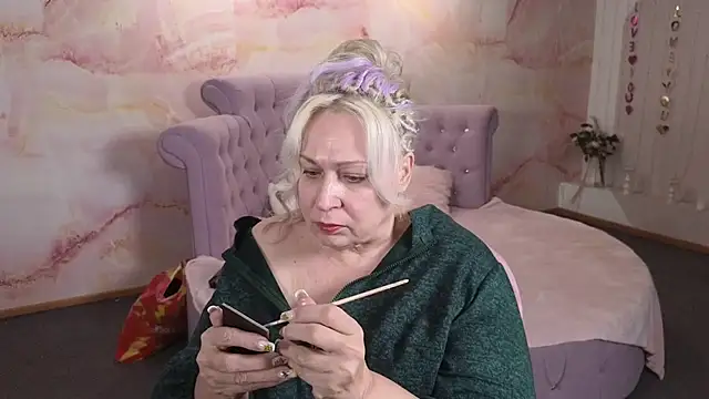 Penelope_Pinkyのウェブカメラショー