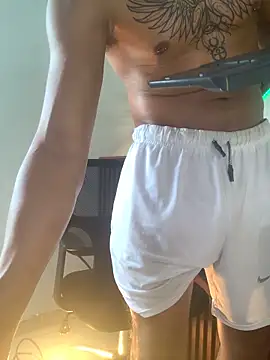 Donovan_Desmond: απευθείας συνομιλία ΧΧΧ