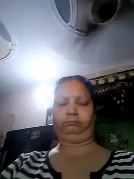 Show Webcam de Kavya_kapoor