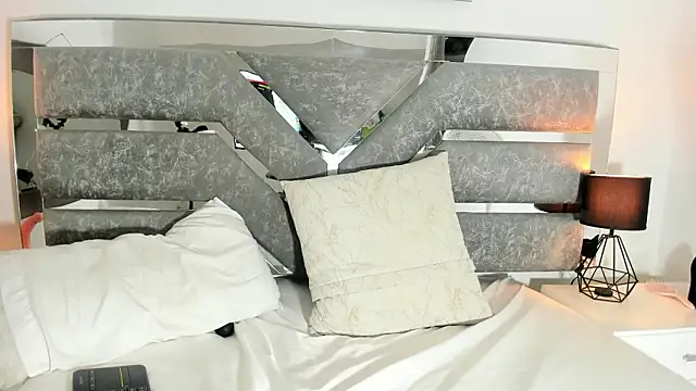 Slut_Milf_: онлайн-секс-чат