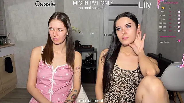 عرض كام girls_secrets