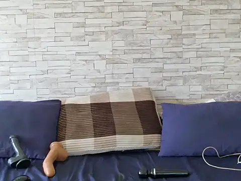 Онлайн чат XXX BustyBmw