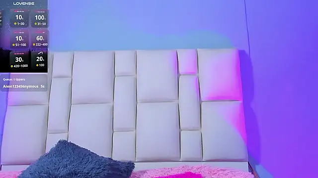 Zaphiro__Sky's Live XXX Chat