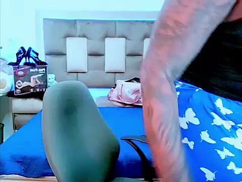 indiantopaz694uのライブXXXチャット