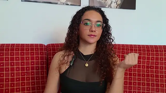 Taylor_Tina's Live XXX Chat