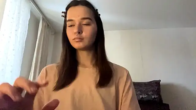 Chat XXX en directo de LoreanHertlein