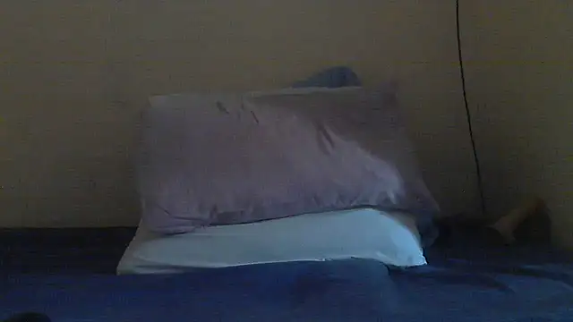 AnnabigpussyXO Adlı Modelin Canlı XXX Sohbeti