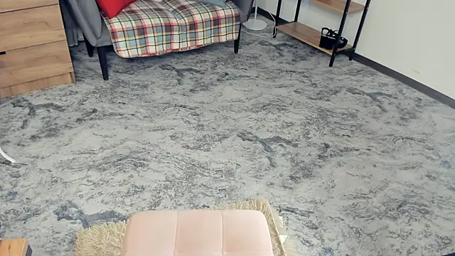 AvantgardAlone: απευθείας συνομιλία ΧΧΧ