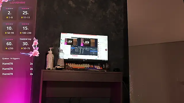 naa0mii: απευθείας συνομιλία ΧΧΧ