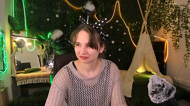 แชท XXX สดของ TessaMill