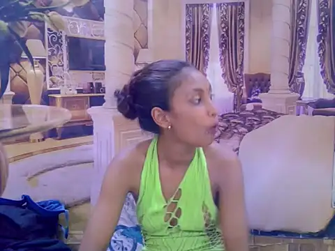 IndianSexyButt: онлайн-секс-чат