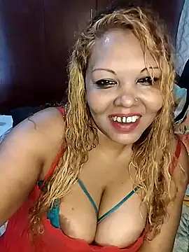 hemilynthomas2467's Live XXX Chat