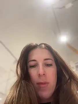 MommmyYummyのライブXXXチャット