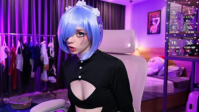 HolliWould_ – Naživo XXX chat