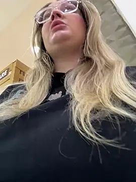 Sembang XXX Secara Langsung Teya_moon_