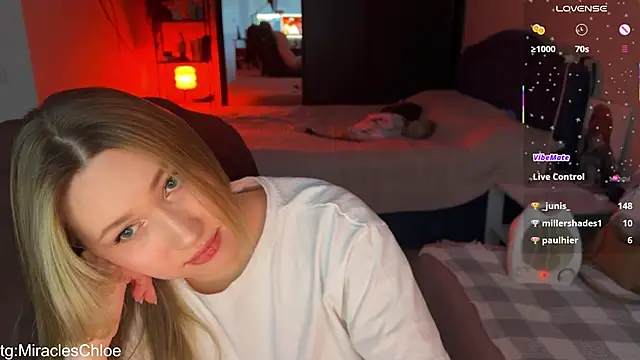 แชท XXX สดของ ChloeMillerMeow