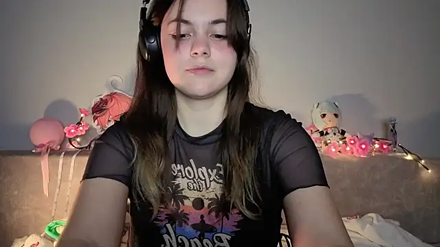 _momomochi_ ওয়েবক্যাম শো