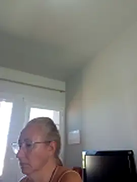 MILEIDE980 Chat XXX live