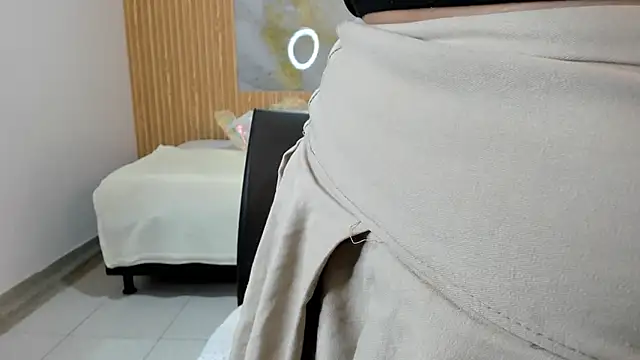 Онлайн чат XXX samy_19_