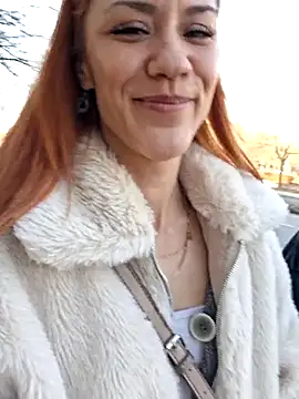 SlimBellaa live XXX chat