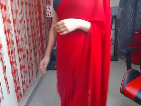 Gaur_baby69 – Live XXX-chat