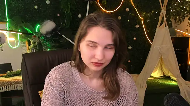 TessaMill Adlı Modelin Canlı XXX Sohbeti